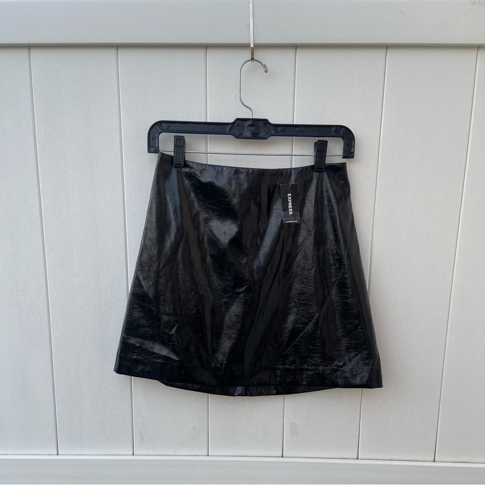 *NWT* Express Faux Leather A-line Flare Mini Skirt, Women's Size 2, Black